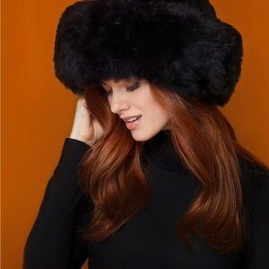 NEW Baby Alpaca Elegant Black Fur Hat